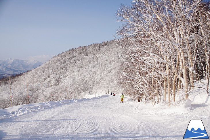 札幌藻岩山スキー場 『青空』が最高に似合うゲレンデ☆